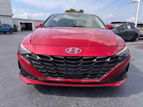 Used 2022 Hyundai Elantra Limited FWD image 8