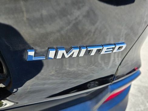 Used 2022 Jeep Cherokee Limited image 15