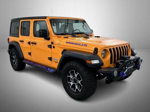 Used 2018 Jeep Wrangler Unlimited Sport S AWD/4WD image 3
