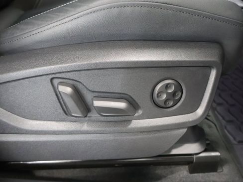 Certified 2023 Audi Q5 2.0T Premium Plus w/ Premium Plus Package image 22