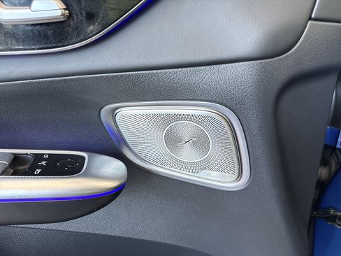 Used 2024 Mercedes-Benz GLC 43 AMG 4MATIC image 15