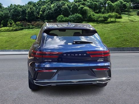 New 2026 Genesis GV70 2.5T Advanced image 7