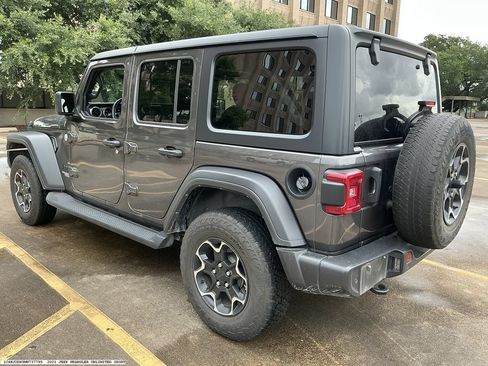Used 2021 Jeep Wrangler Unlimited Sport AWD/4WD image 5