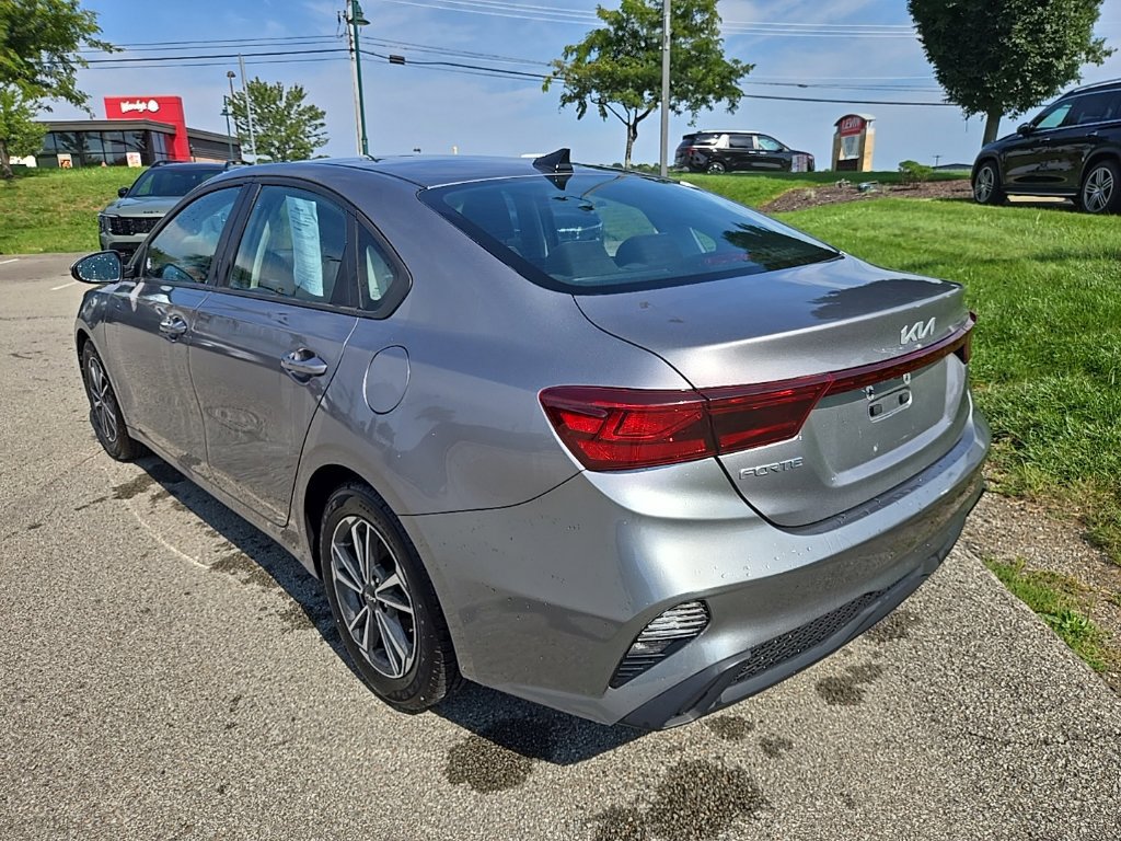 Used 2023 Kia Forte LXS FWD image 6