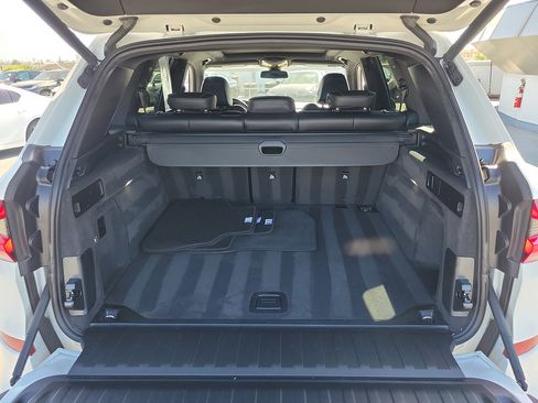 Used 2023 BMW X5 sDrive40i w/ M Sport Package RWD image 9