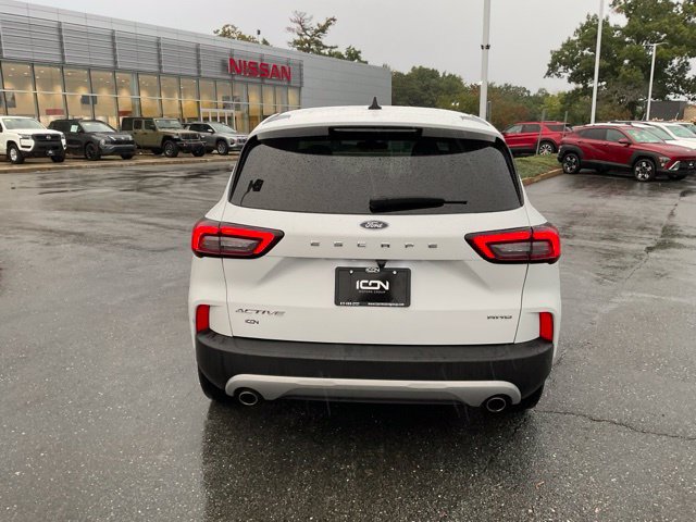 Used 2024 Ford Escape Active AWD/4WD image 5