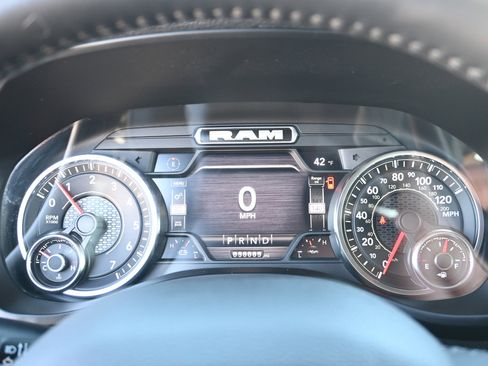 Used 2022 RAM 1500 Laramie image 21