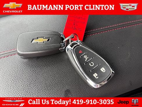 Used 2024 Chevrolet Equinox RS w/ LPO, Cargo Package FWD image 30