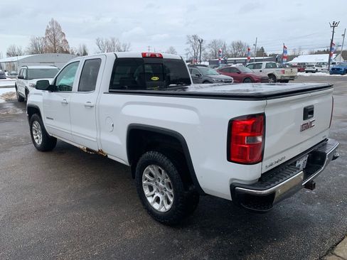 Used 2015 GMC Sierra 1500 SLE w/ SLE Value Package image 4