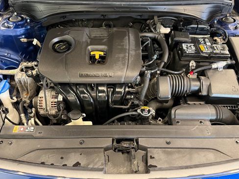 Used 2021 Kia Forte LXS FWD image 23