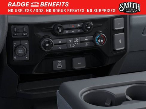 New 2026 Ford F250 XL w/ XL Driver Assist Package AWD/4WD image 16
