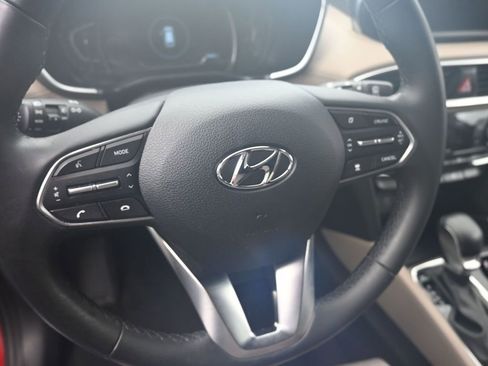 Used 2019 Hyundai Santa Fe SEL image 14
