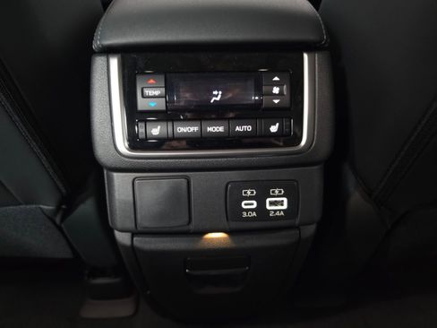 New 2026 Subaru Ascent Limited image 25