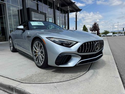 New 2025 Mercedes-Benz SL 63 AMG 4MATIC image 12