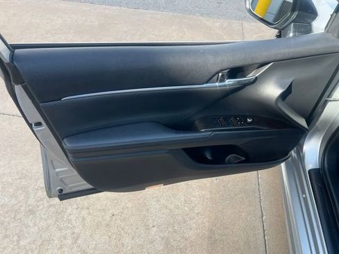 Used 2024 Toyota Camry XSE image 10