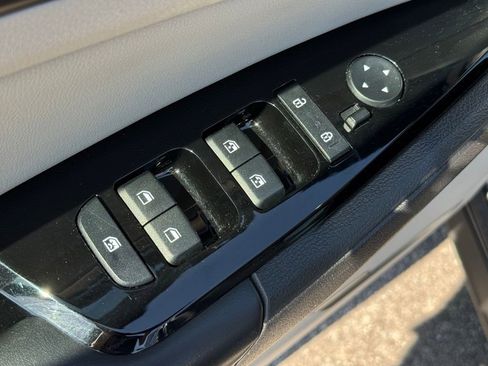 Used 2023 Kia Sportage EX FWD image 24