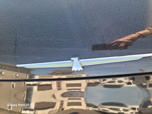 Used 2005 Ford Thunderbird image 12