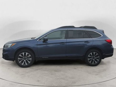 Used 2017 Subaru Outback 2.5i Limited AWD/4WD image 2