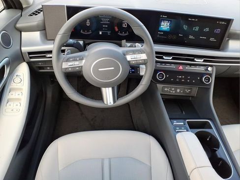 New 2026 Hyundai Sonata SEL FWD image 14
