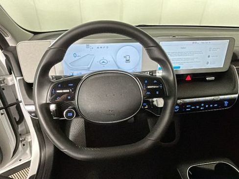 Used 2022 Hyundai Ioniq 5 SE AWD/4WD image 14