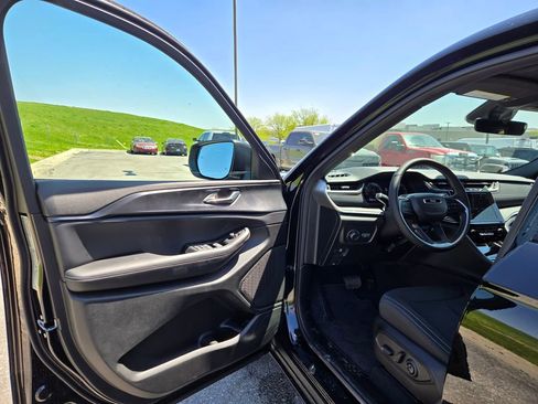New 2026 Jeep Grand Cherokee Laredo X AWD/4WD image 11