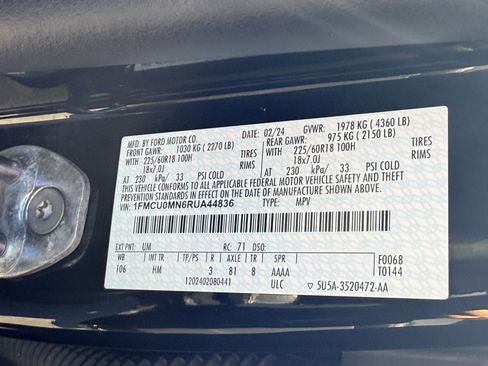 Used 2024 Ford Escape ST-Line w/ Cold Weather Package image 30