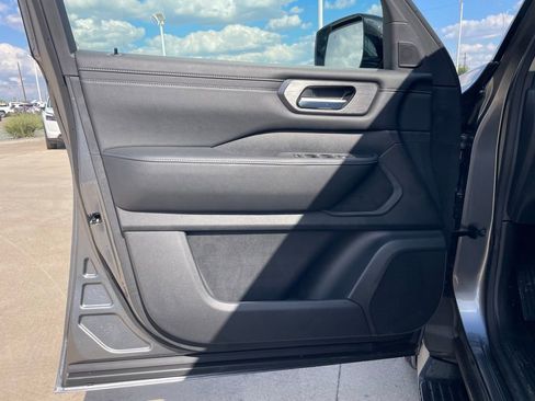 New 2026 Nissan Armada SV image 13