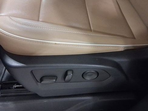 Used 2024 Chevrolet Tahoe Premier image 28