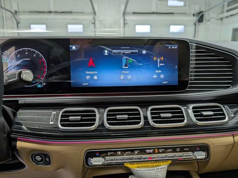 Certified 2026 Mercedes-Benz GLS 450 4MATIC image 29