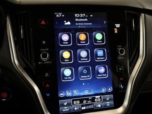 Used 2025 Subaru Legacy Premium image 21