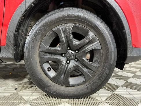 Used 2013 Toyota RAV4 LE AWD/4WD image 9