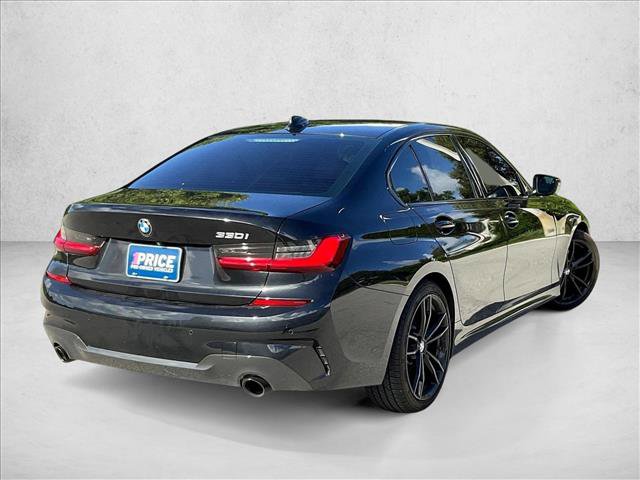 Used 2021 BMW 330i Sedan w/ M Sport Package RWD image 2