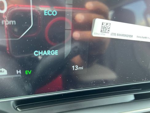 New 2026 Kia Carnival SX FWD image 19