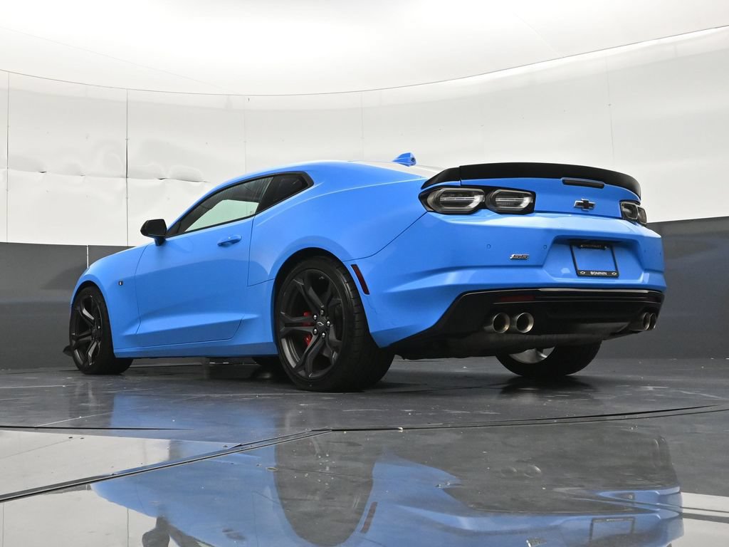 Used 2023 Chevrolet Camaro SS RWD image 19