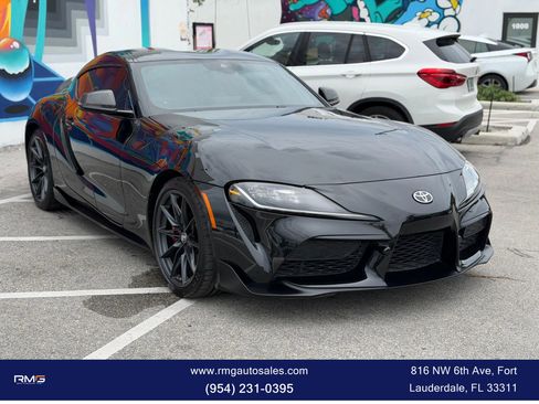 Used 2025 Toyota Supra Premium w/ Driver Assist Package RWD image 3