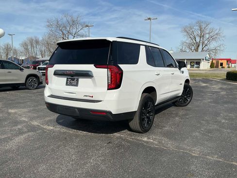 Used 2024 GMC Yukon AT4 w/ AT4 Premium Package image 4