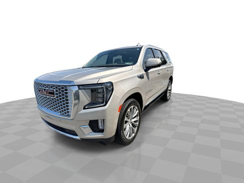 Used 2023 GMC Yukon Denali image 4