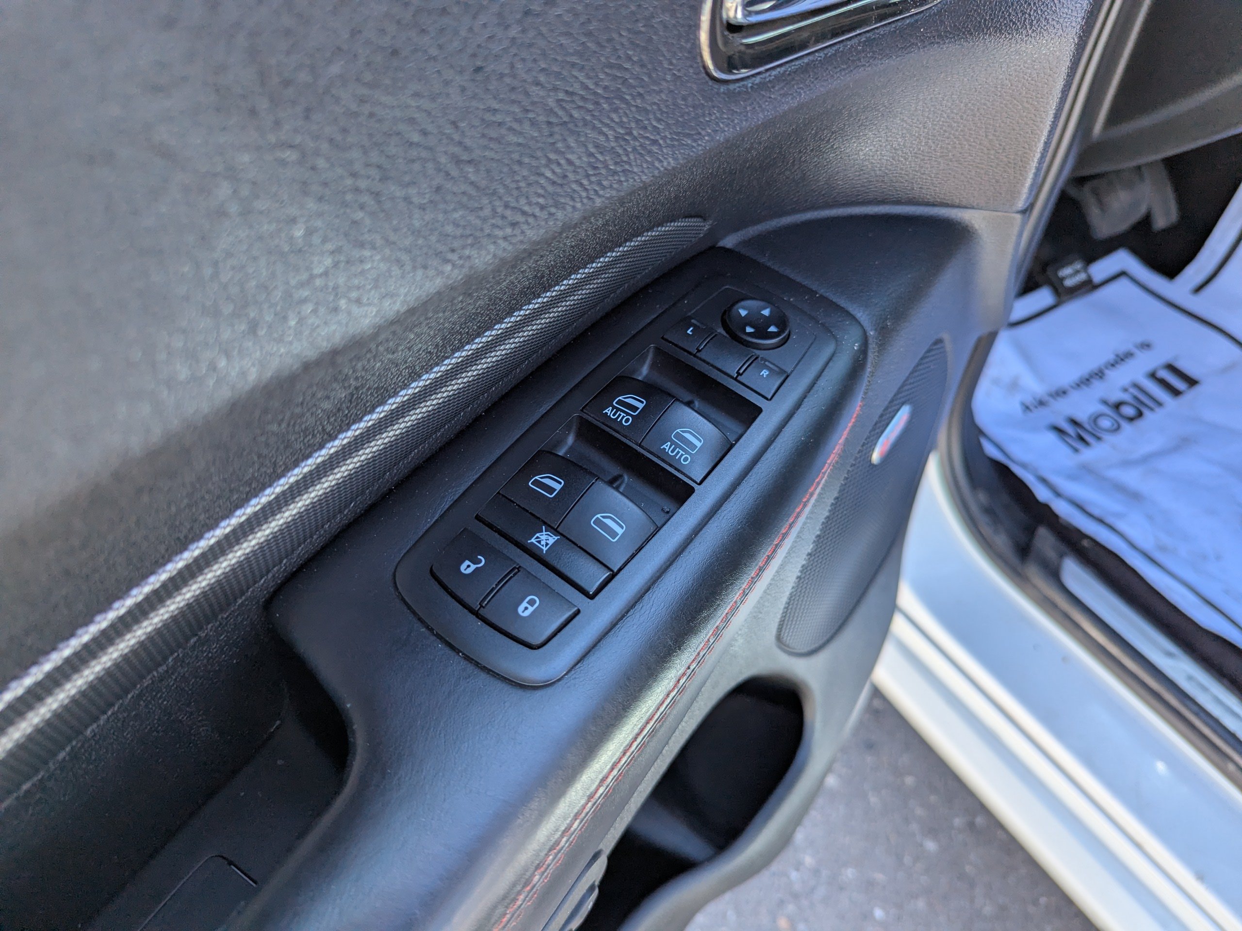 Used 2018 Dodge Durango R/T AWD/4WD image 11