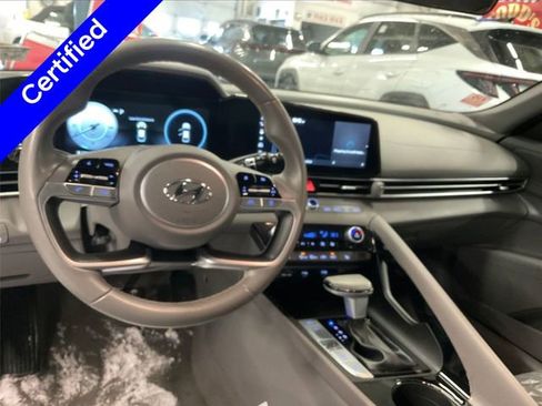 Certified 2023 Hyundai Elantra SEL w/ Convenience Package FWD image 12