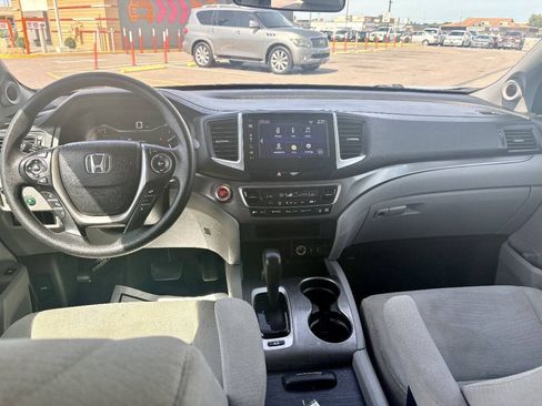Used 2016 Honda Pilot EX image 22