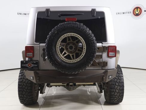 Used 2016 Jeep Wrangler Unlimited Sahara image 46