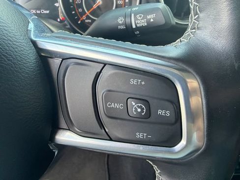 Used 2023 Jeep Gladiator Overland w/ Popular Equipment Package AWD/4WD image 25