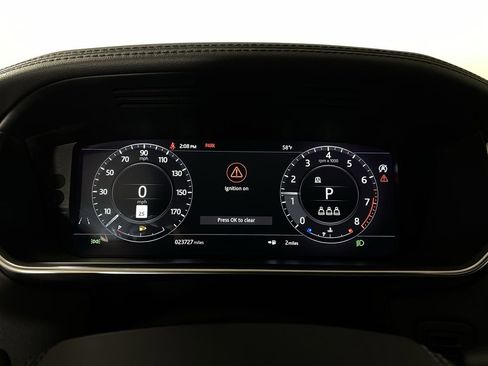 Used 2022 Land Rover Range Rover P525 Westminster Edition image 18