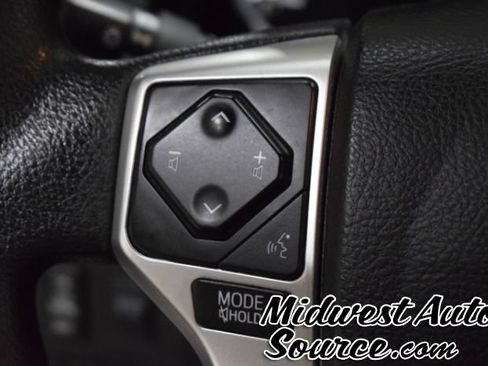 Used 2021 Toyota Tundra SR5 w/ SR5 Upgrade Package AWD/4WD image 16