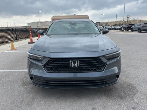 Used 2024 Honda Accord EX image 2