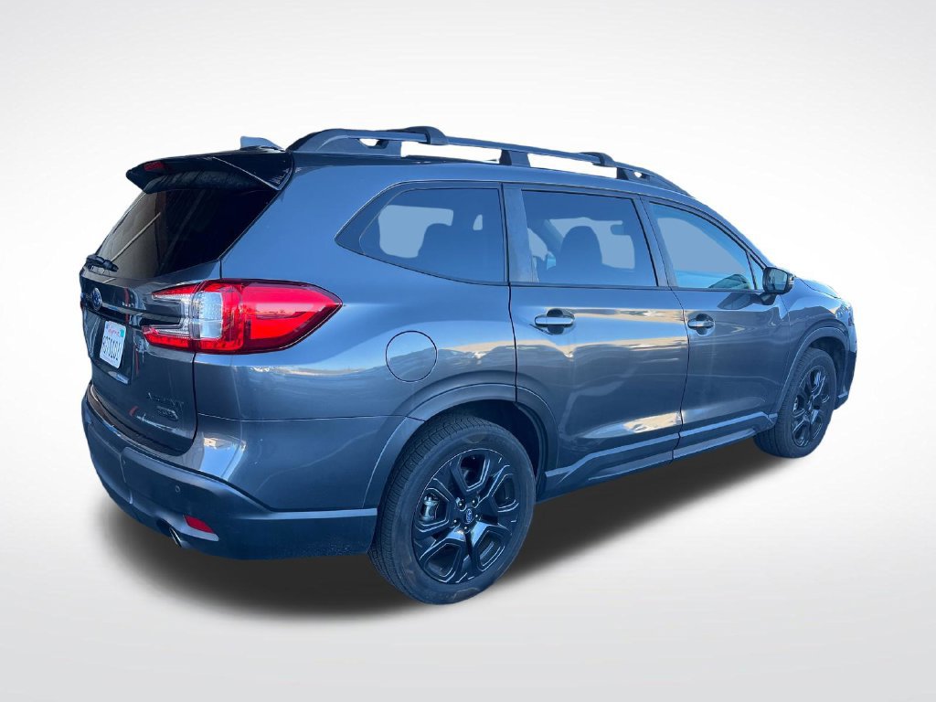 Used 2023 Subaru Ascent Onyx Edition AWD/4WD image 5