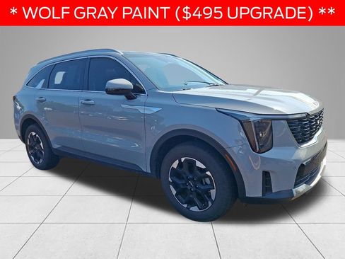 Used 2024 Kia Sorento S w/ Panoramic Sunroof Package AWD/4WD image 3