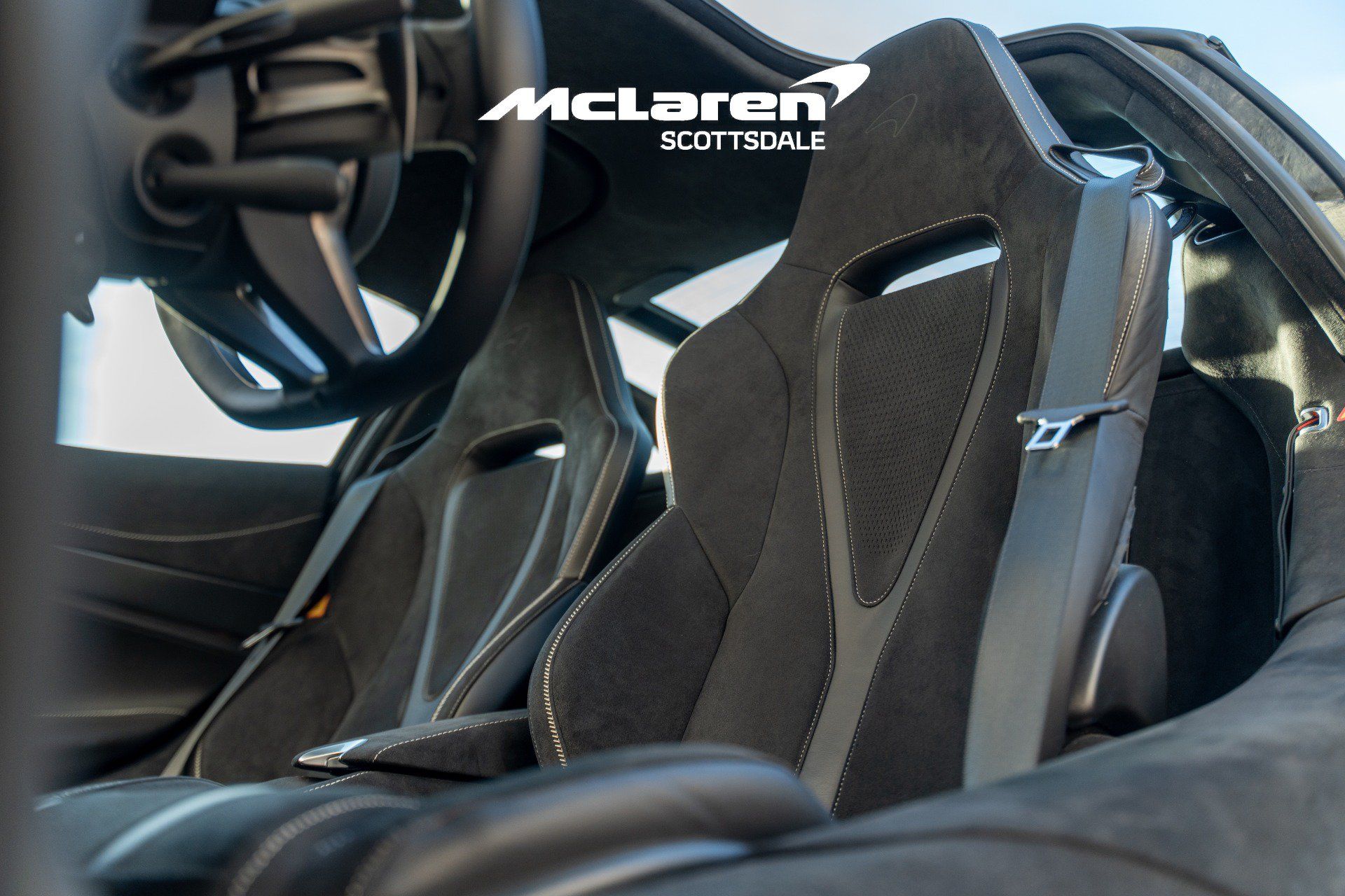 Used 2025 McLaren 750S RWD image 22