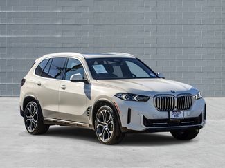 Certified 2024 BMW X5 sDrive40i w/ Premium Package video 1