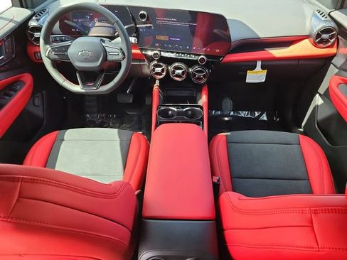 New 2025 Chevrolet Blazer EV RS FWD image 13